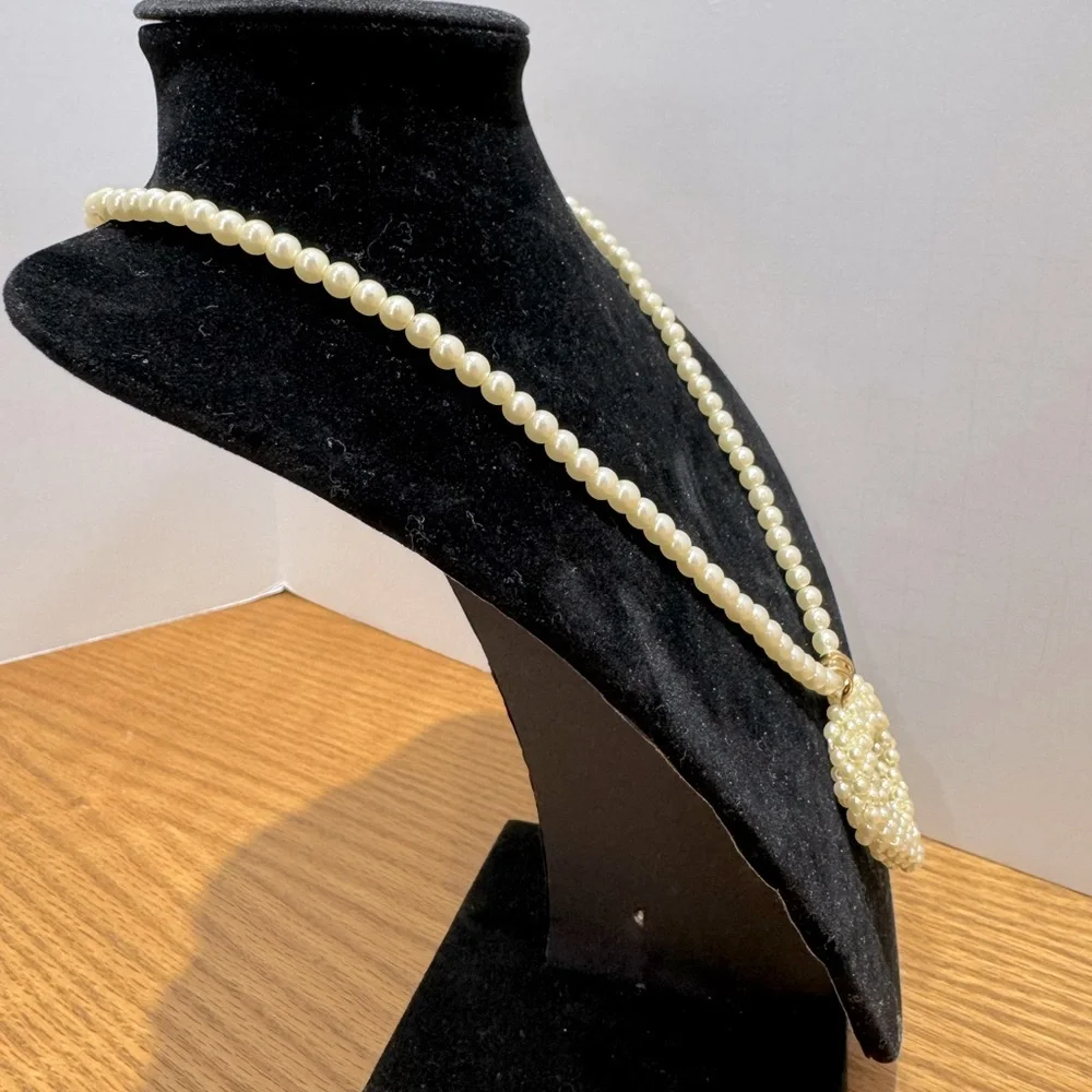 Vintage Elegant Pearl fashion Heart Necklace